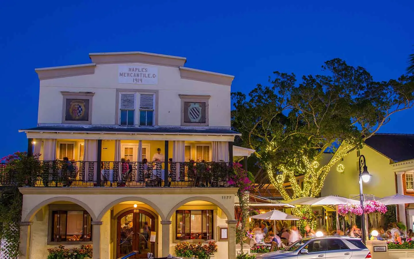 Restaurant Commercial Roofing in Orange, CA